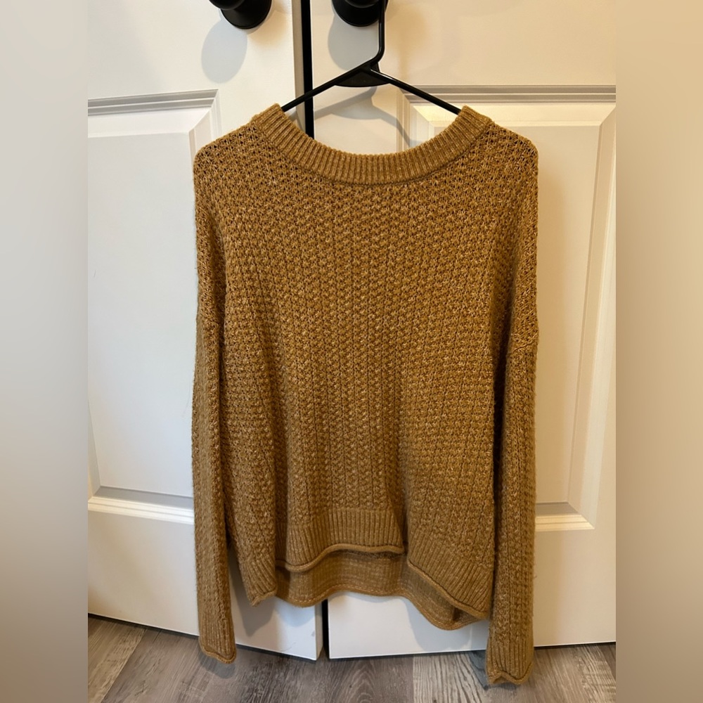 Women’s sweater